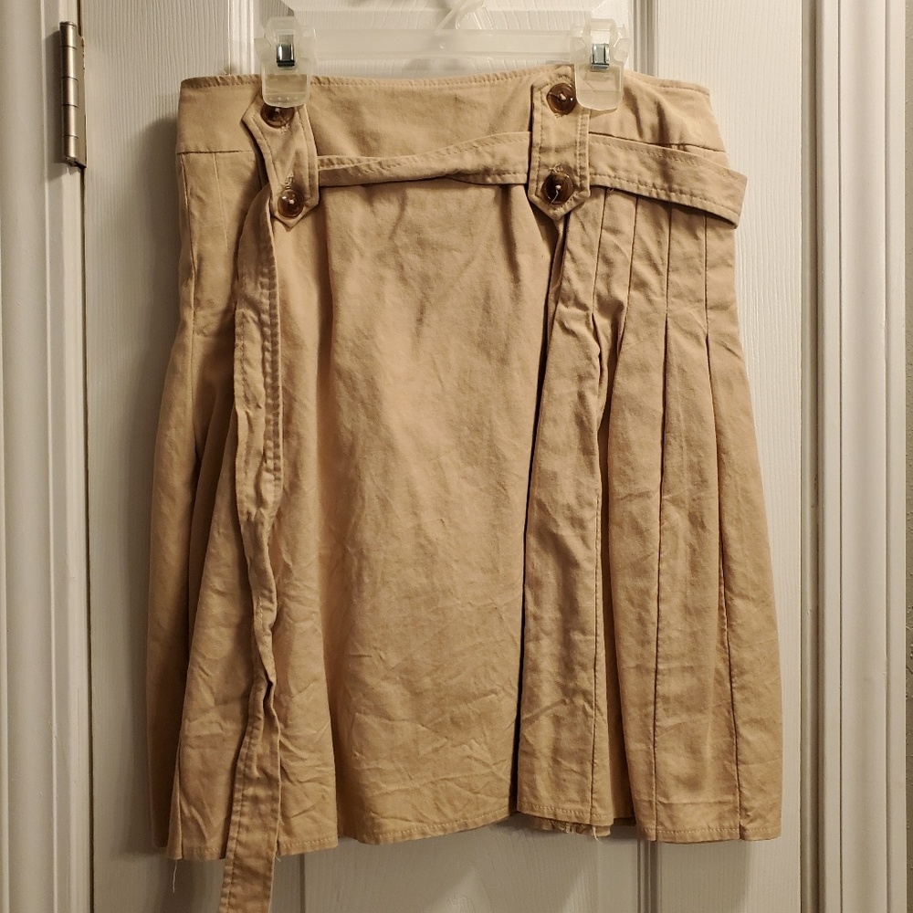 Ladies khaki skirt